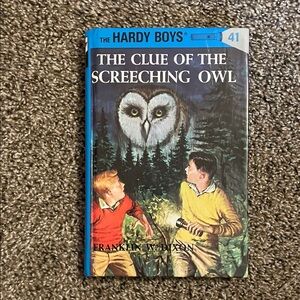 The Hardy Boys: The Clue of the Screeching Owl Book